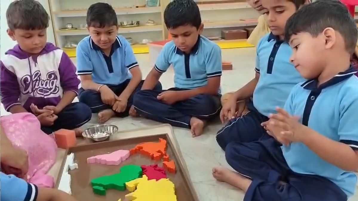 Children learning at UMAanG preschool